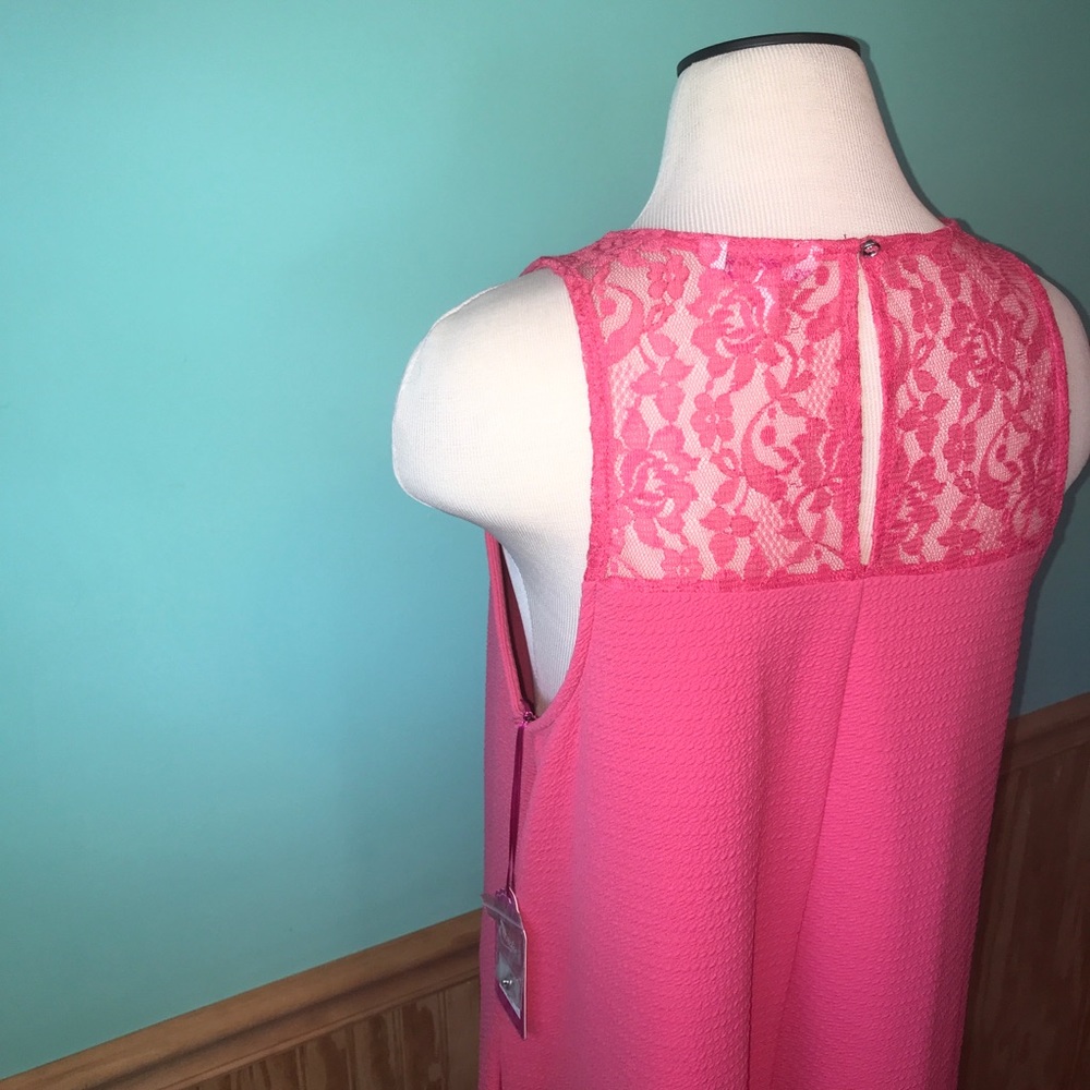 Candie’s Honeysuckle textured shift dress. - Picture 6 of 8
